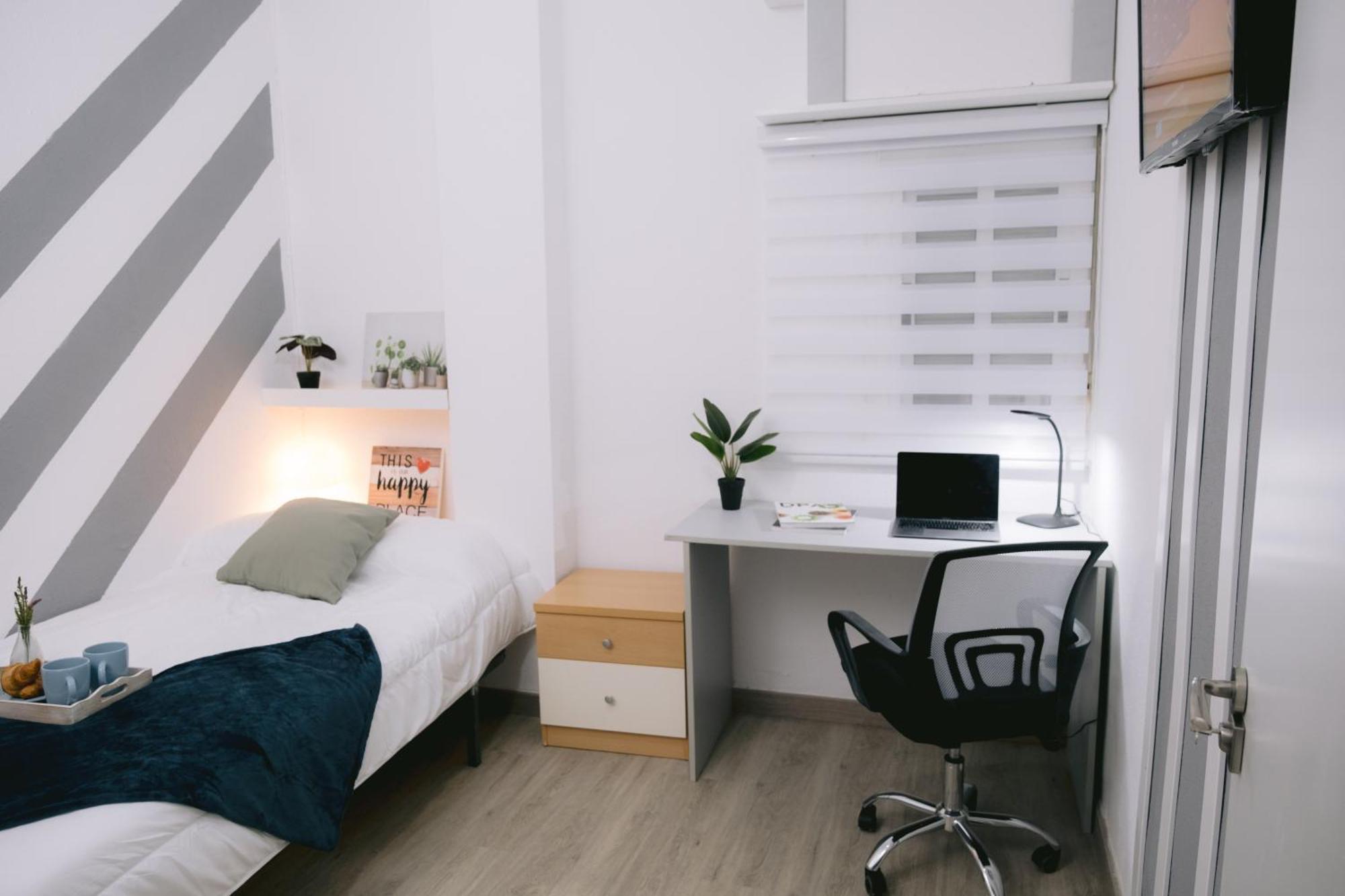 Piso Compartido Delyrent, Renfe Hotell Jaén Eksteriør bilde