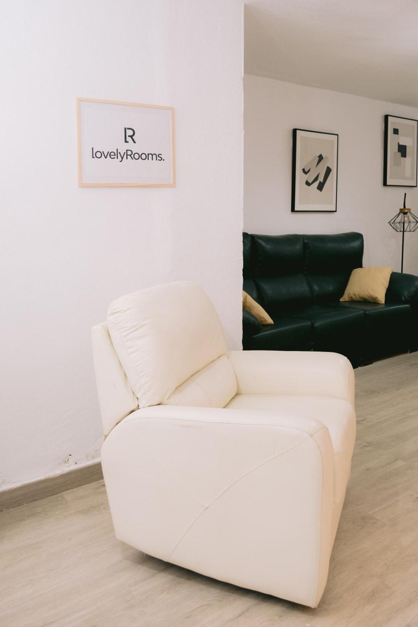 Piso Compartido Delyrent, Renfe Hotell Jaén Eksteriør bilde